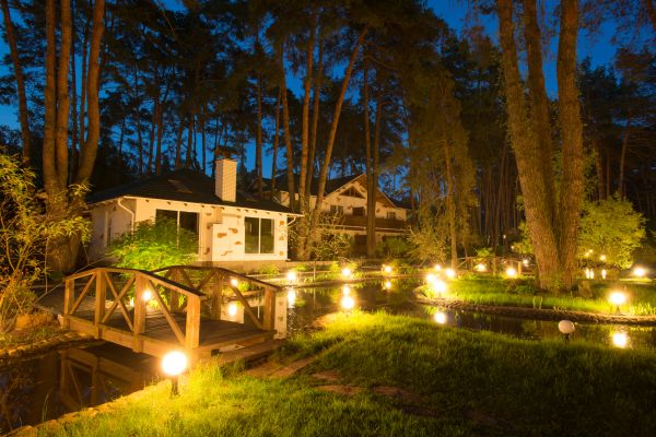 Outdoor Lights Installation Service