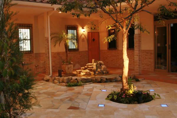 Courtyard Light Installation Service